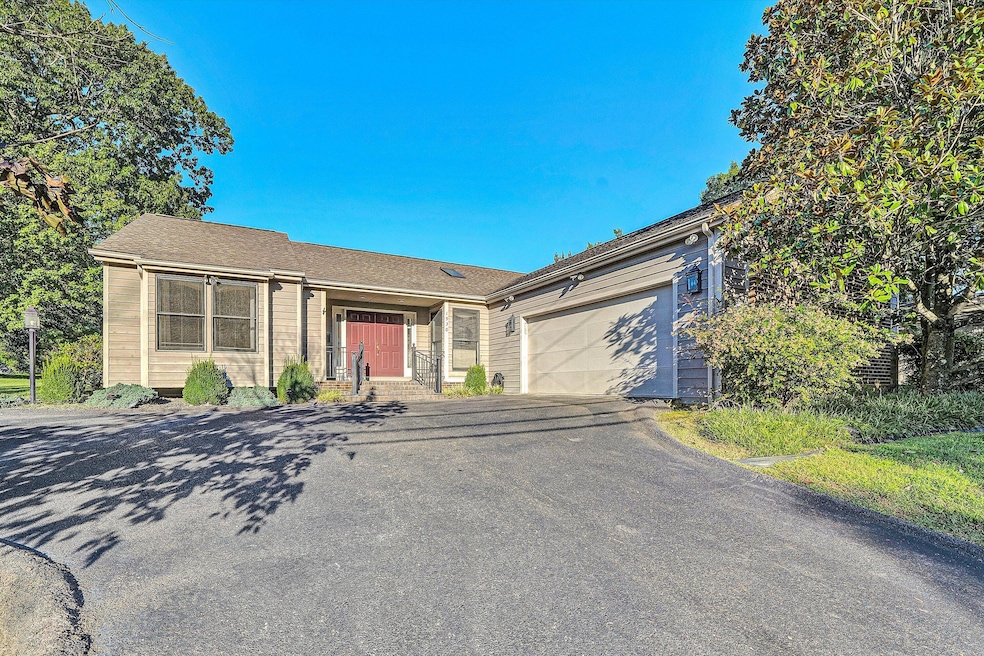 1930 McVitty Rd, Salem, VA 24153 - photo 1