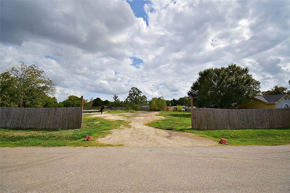 1505 Klauke St, Rosenberg, TX 77471 - photo 1