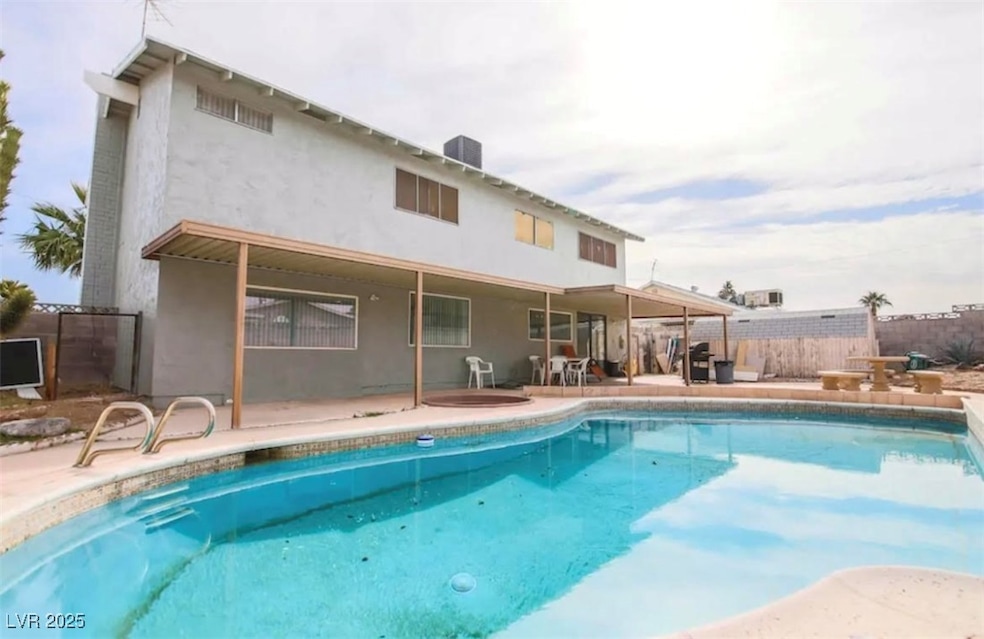 5473 Clydesdale St, Las Vegas, NV 89119 - photo 1