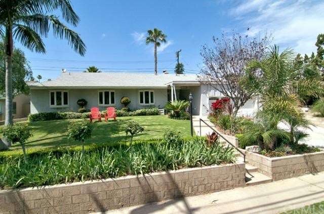 Super Welcoming Single Story 4 Bedroom Home