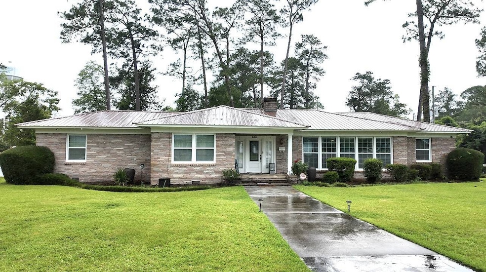 900 3rd St W, Hampton, SC 29924 - photo 1