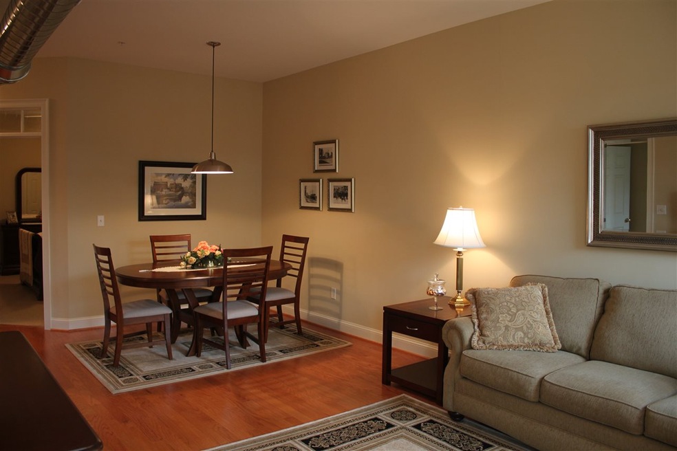 Sun drenched living space, impeccably maintained b