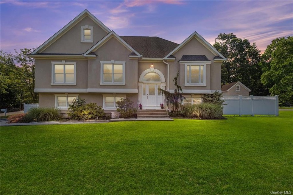 32 Old Middletown Rd, New City, NY 10956 - photo 1