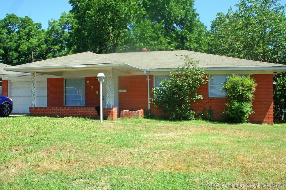 525 Cottonwood St, Ardmore, OK 73401 - photo 1