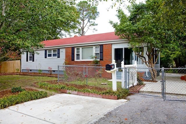 506 Sioux Dr, Jacksonville, NC 28540 - photo 1