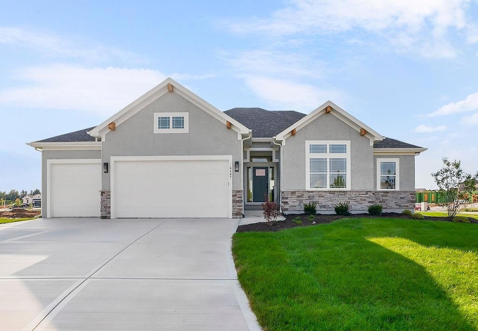 16487 W 166th St, Olathe, KS 66062 - photo 1