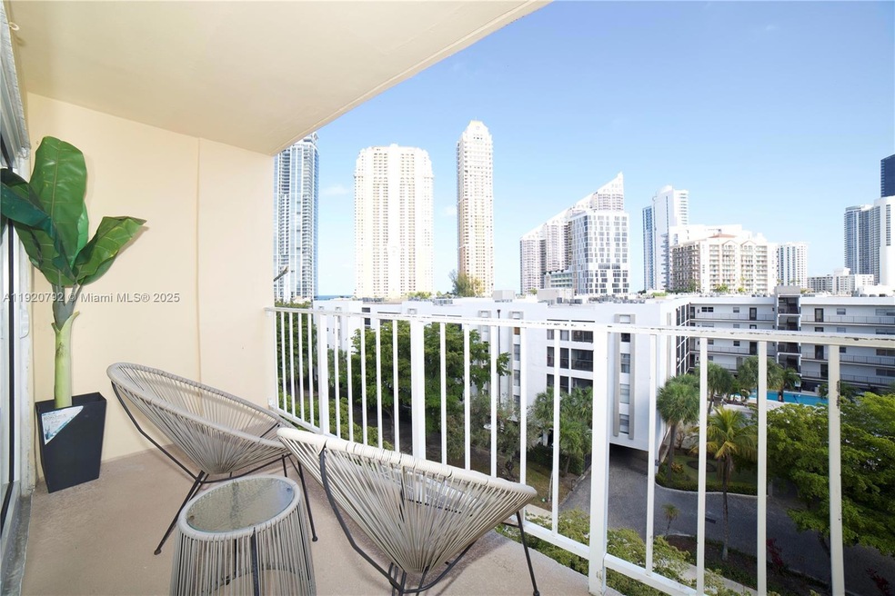 Marbella Tower unit n/a, Sunny Isles Beach, FL 33160 - photo 1