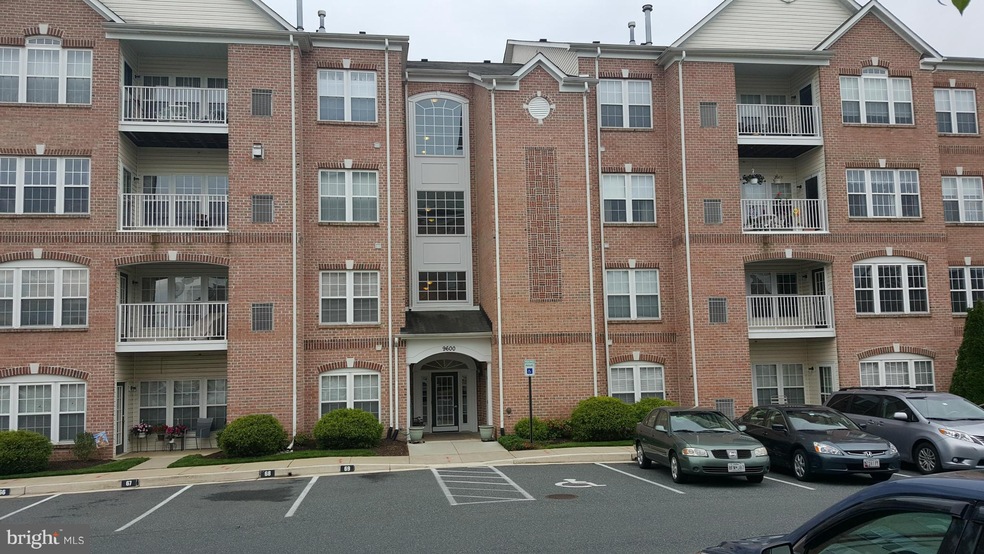 9600 Amberleigh Ln unit L, Perry Hall, MD 21128 - photo 1