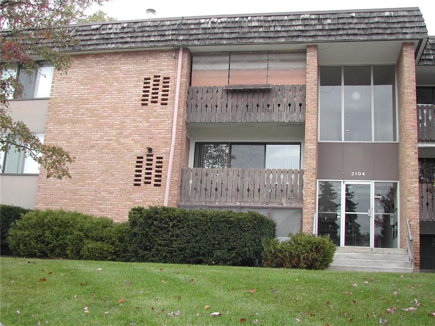 Welcome to 2104 Pauline Near Downtown Ann Arbor