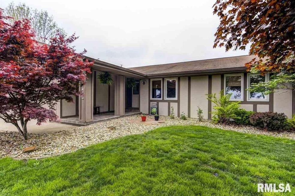 1705 1400th Ave, Lincoln, IL 62656 - photo 1