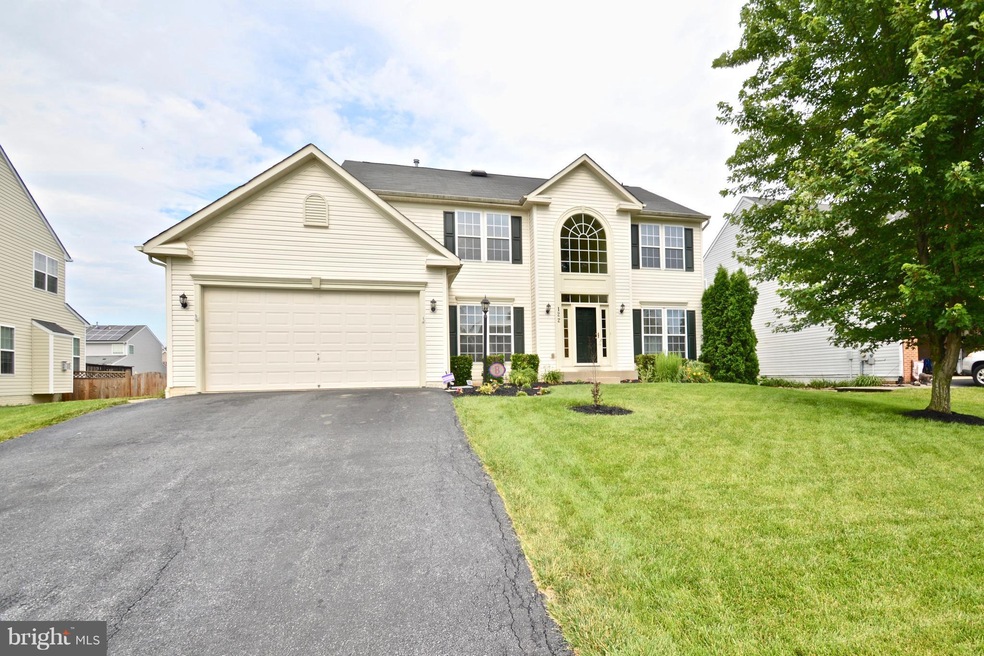 122 Capricorn Rd, Walkersville, MD 21793 - photo 1