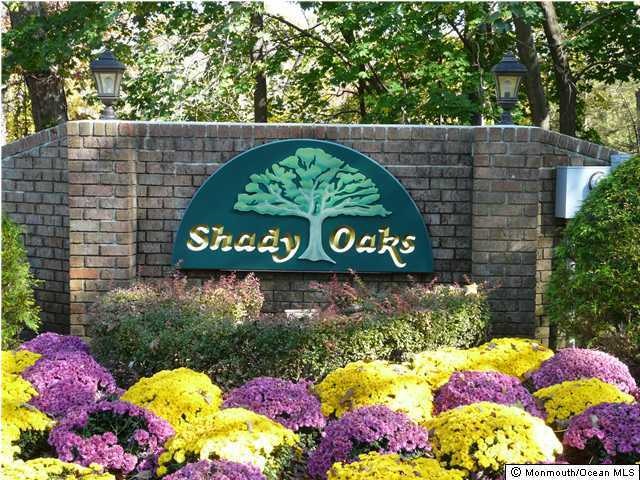 31 Snowberry Ct, Red Bank, NJ 07701 - photo 1