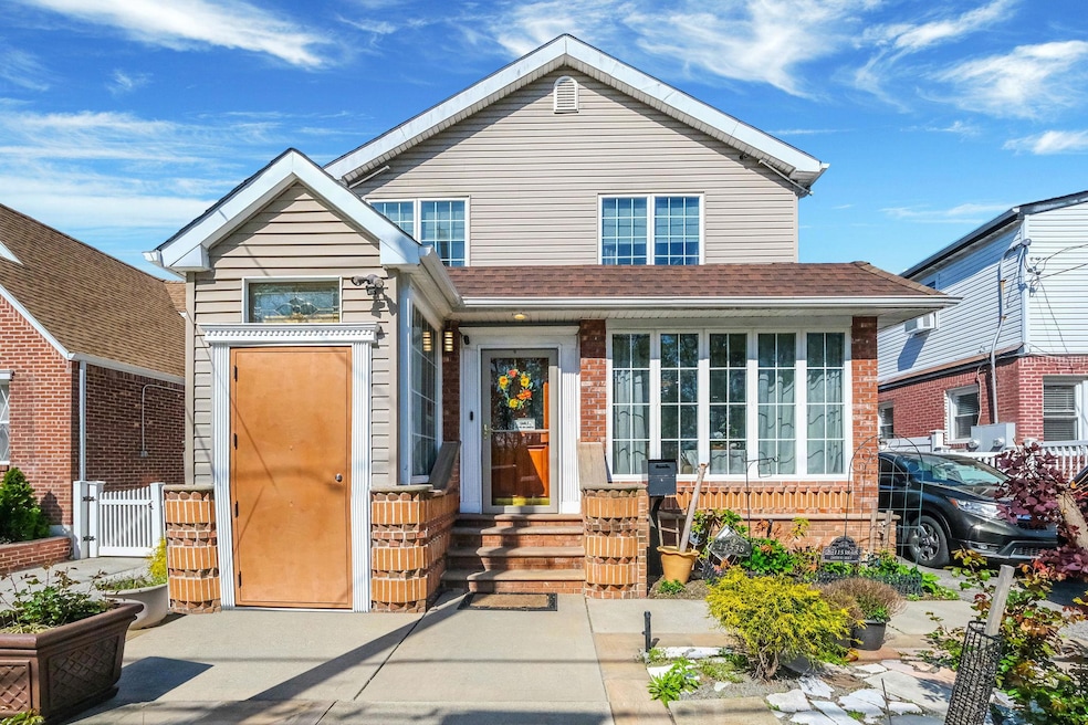 11538 238th St, Elmont, NY 11003 - photo 1