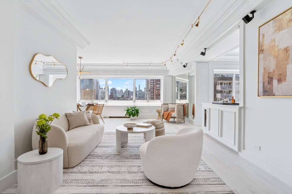 Fairmont Manor unit 18C, New York, NY 10028 - photo 1