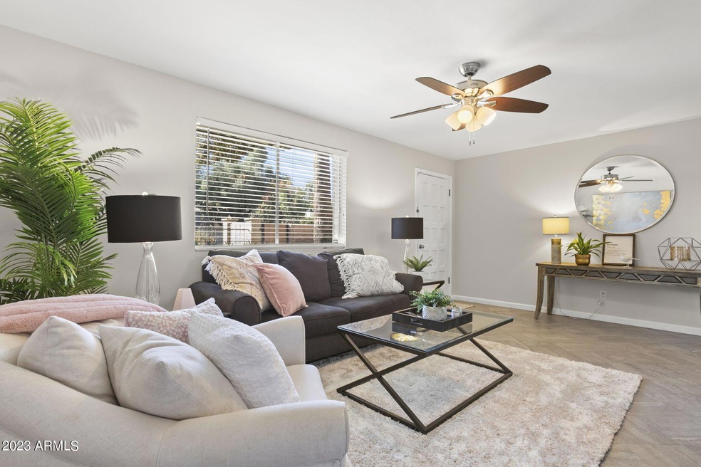 7-web-or-mls-8135-n-central-ave-11