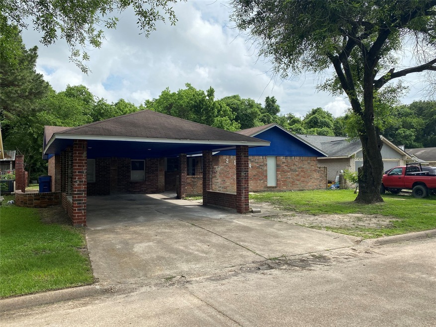 2134 Mosher Ln, Houston, TX 77088 - photo 1