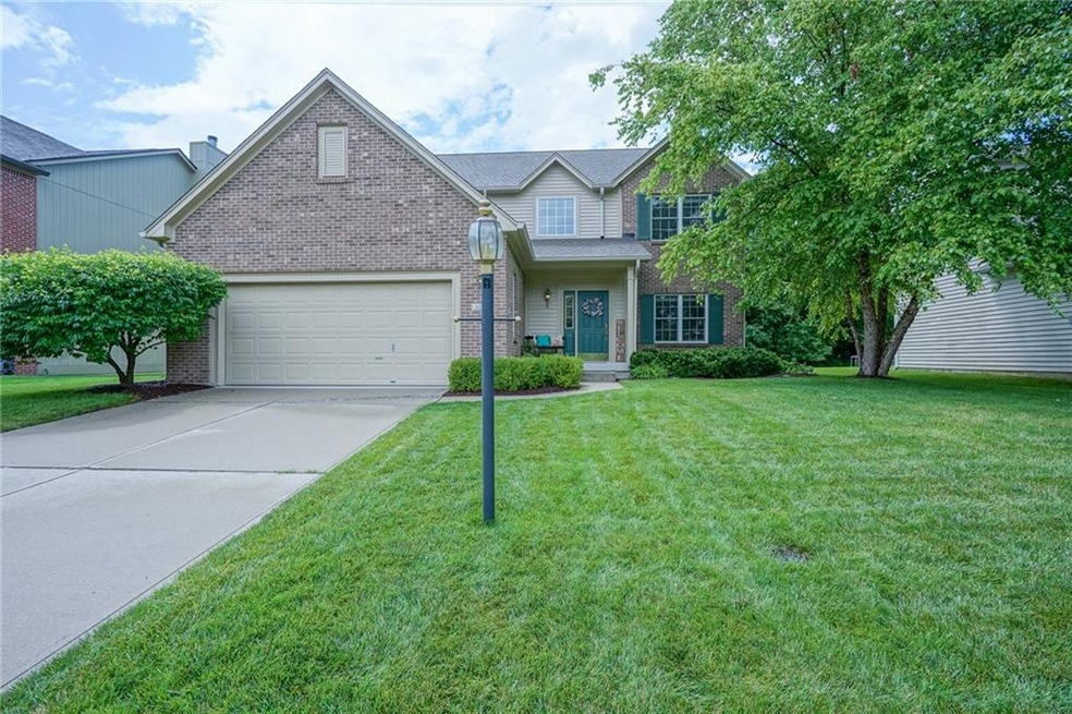 12244 Quarry Ct, Fishers, IN 46037 - photo 1