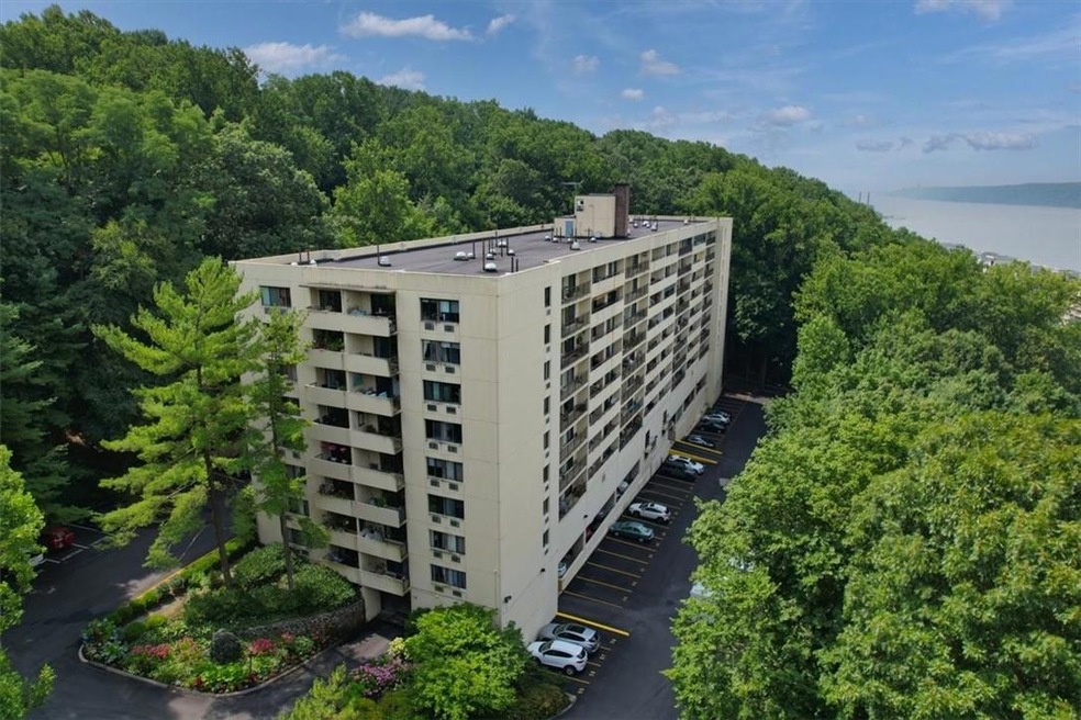 1 David Ln unit 3M, Yonkers, NY 10701 - photo 1