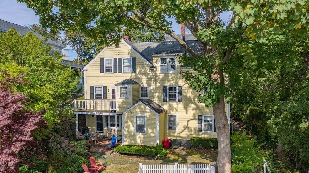 40R Prospect St unit 3, Marblehead, MA 01945 - photo 1