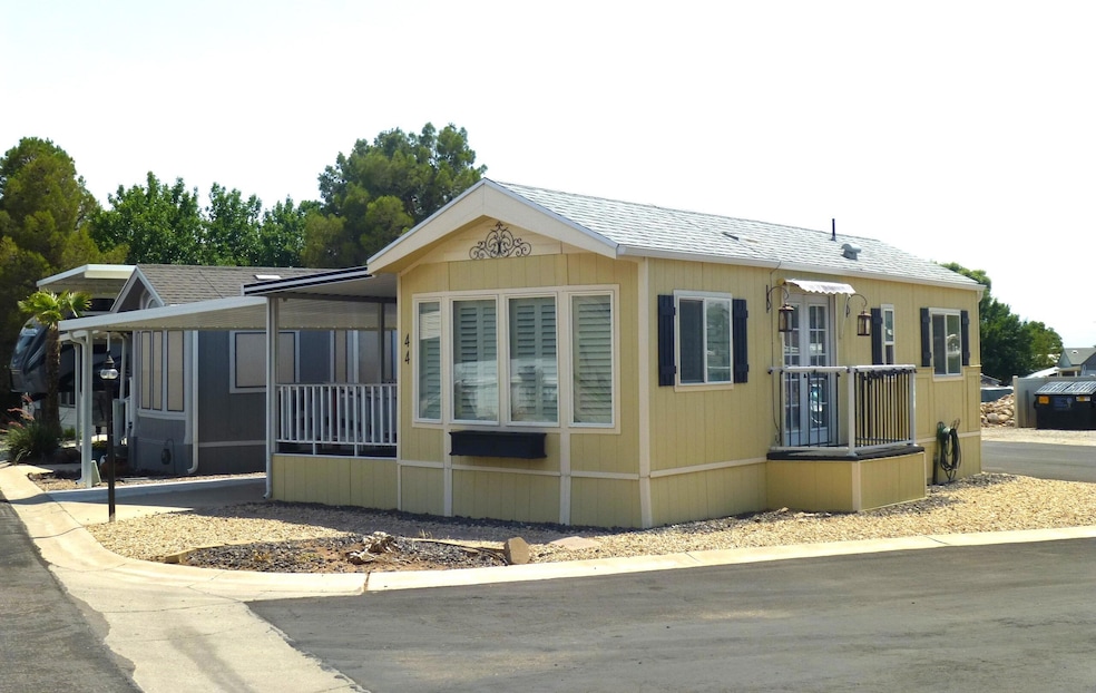 448 E Telegraph St unit 44, Washington, UT 84780 - photo 1