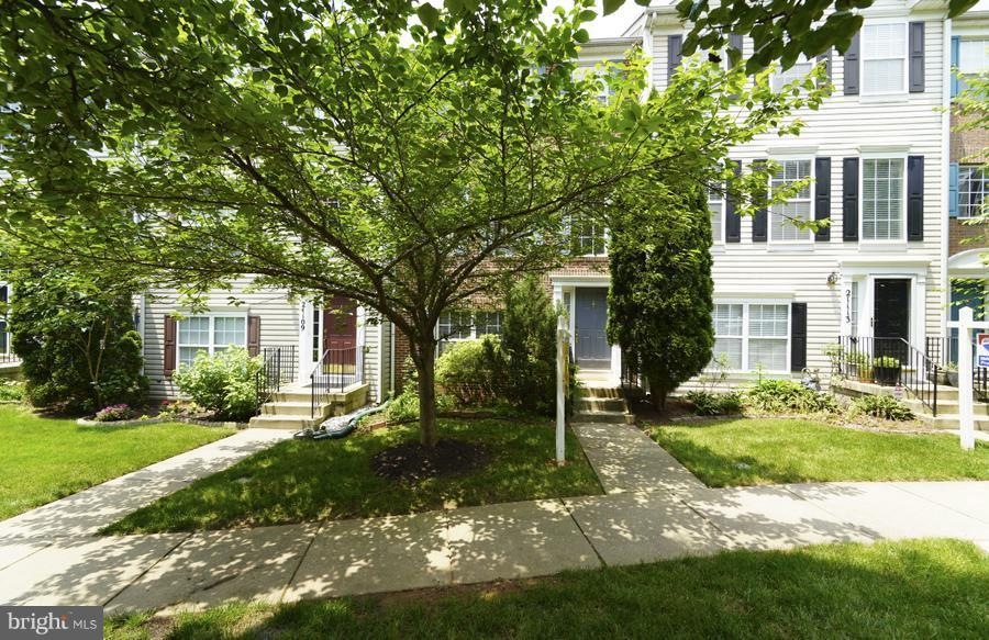 21111 Camomile Ct, Germantown, MD 20876 - photo 1