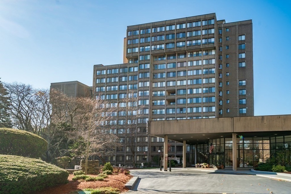 Sold $602,000 • Co-Listing Agent