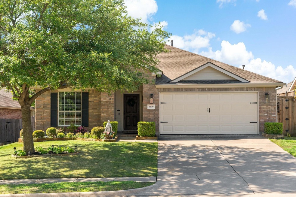 1310 Iron Horse St, Wylie, TX 75098 - photo 1
