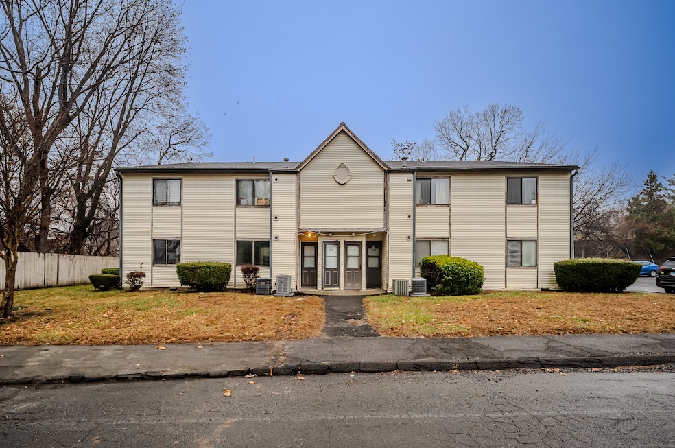 126 Derby Ave unit A, New Haven, CT 06511 - photo 1