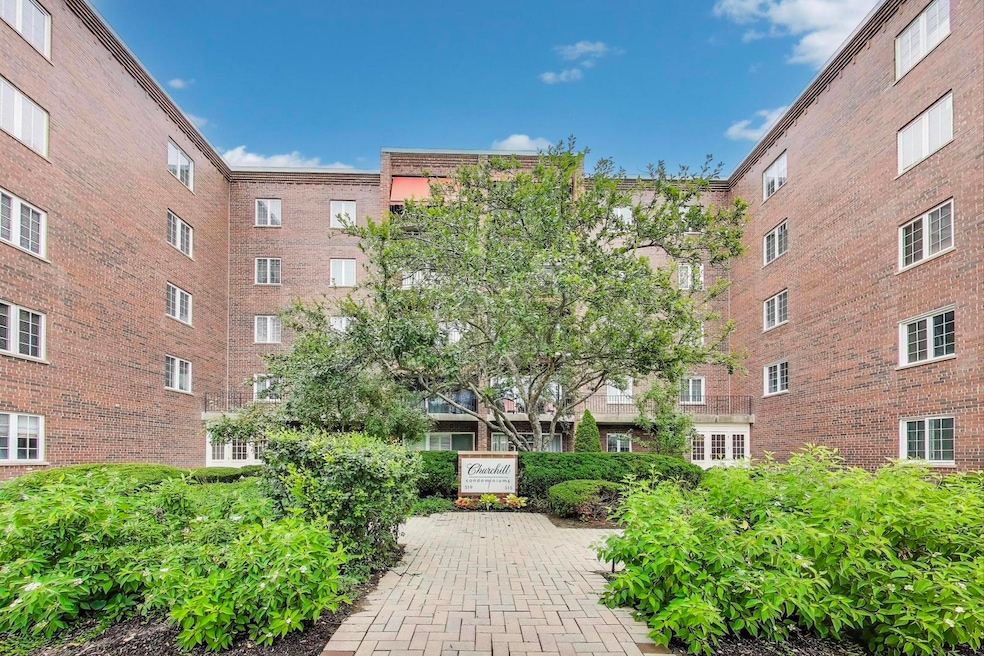 Sold $275,000 • Co-Listing Agent