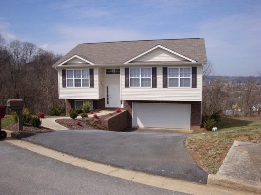 42 Taylor Ridge Ct, Johnson City, TN 37601 - photo 1