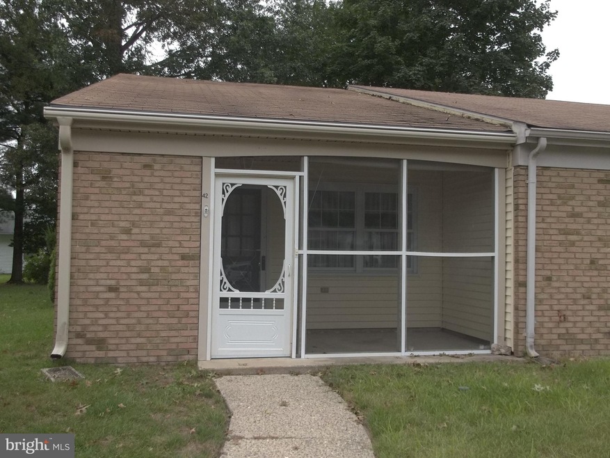 42 Dorchester Dr, Southampton, NJ 08088 - photo 1