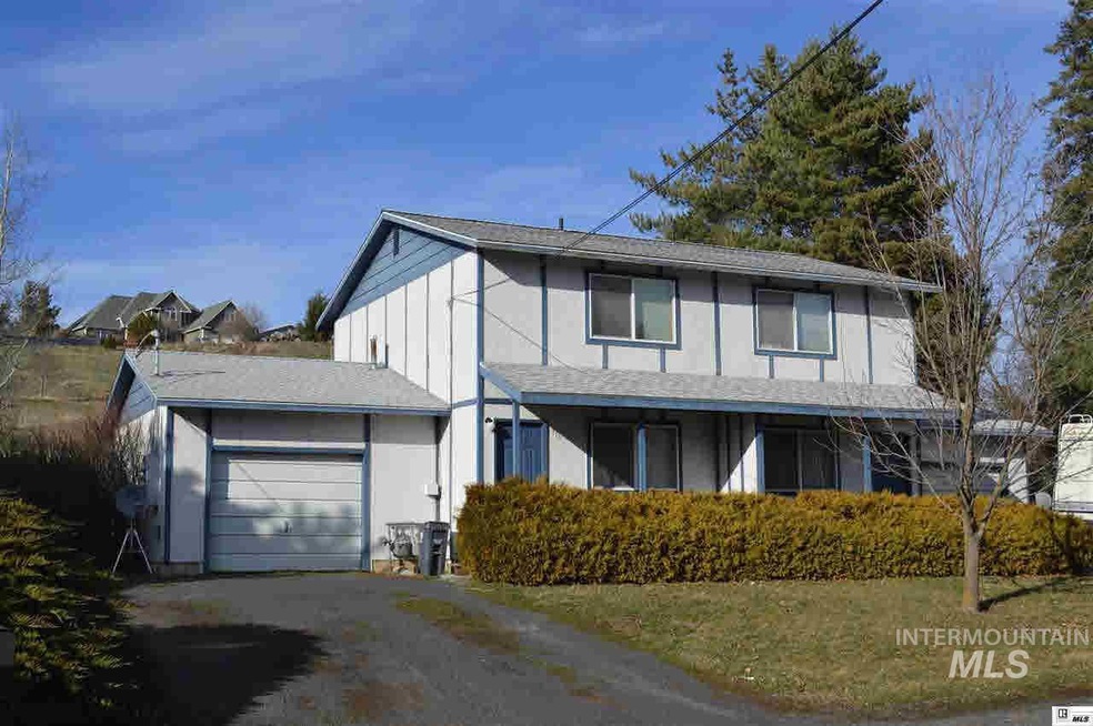 916/918 Public Ave, Moscow, ID 83843 - photo 1