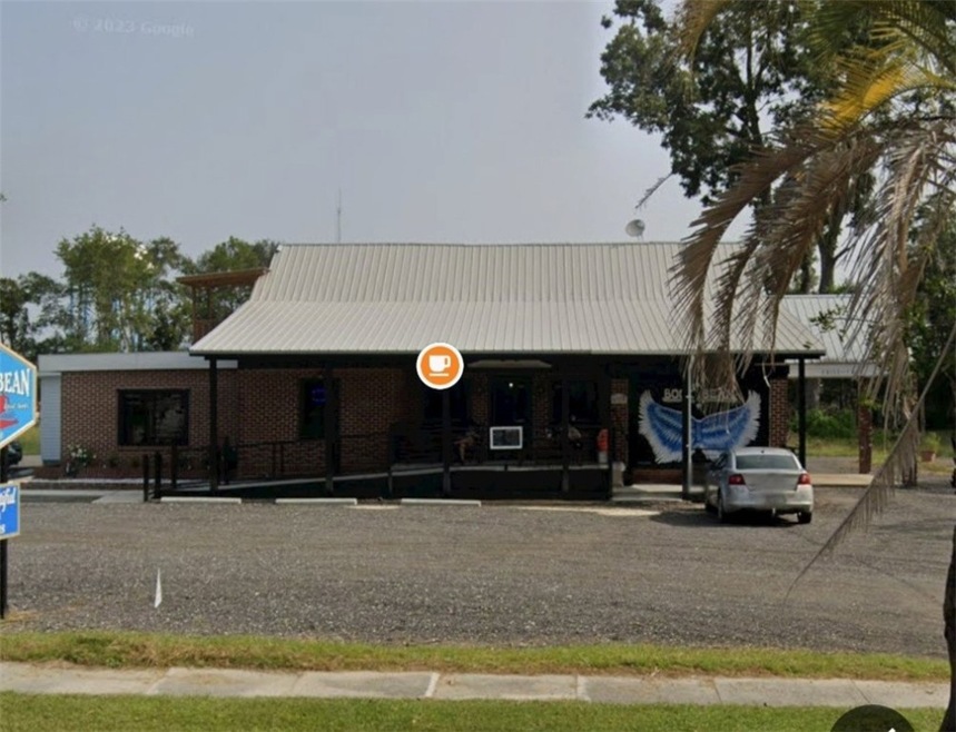 629 Main St, Blackshear, GA 31516 - photo 1