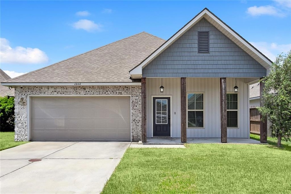 2608 Bayou Chene Dr, Marrero, LA 70072 - photo 1