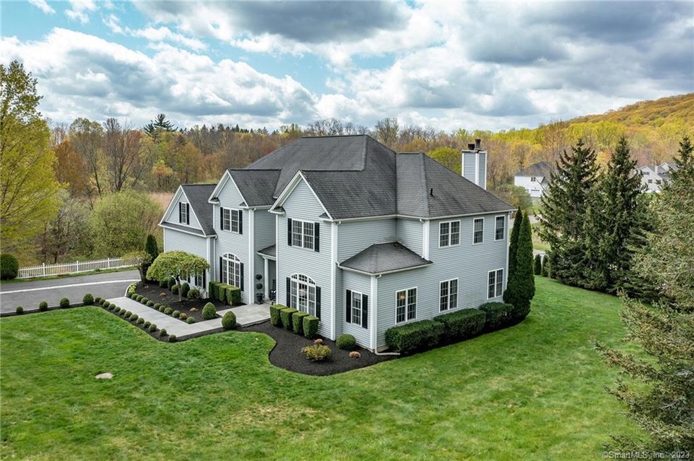 81 Pine Hill Rd, New Fairfield, CT 06812 - photo 1