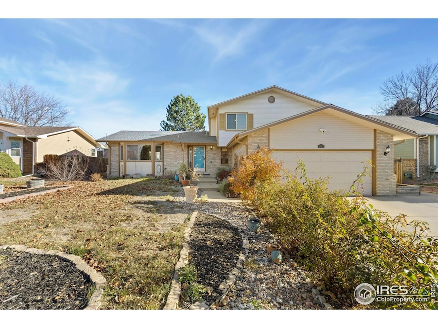 2014 Red Cloud Rd, Longmont, CO 80504 - photo 1