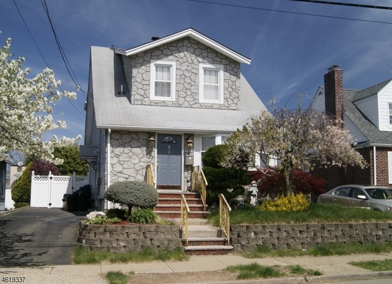 945 York St, East Rutherford, NJ 07073 - photo 1