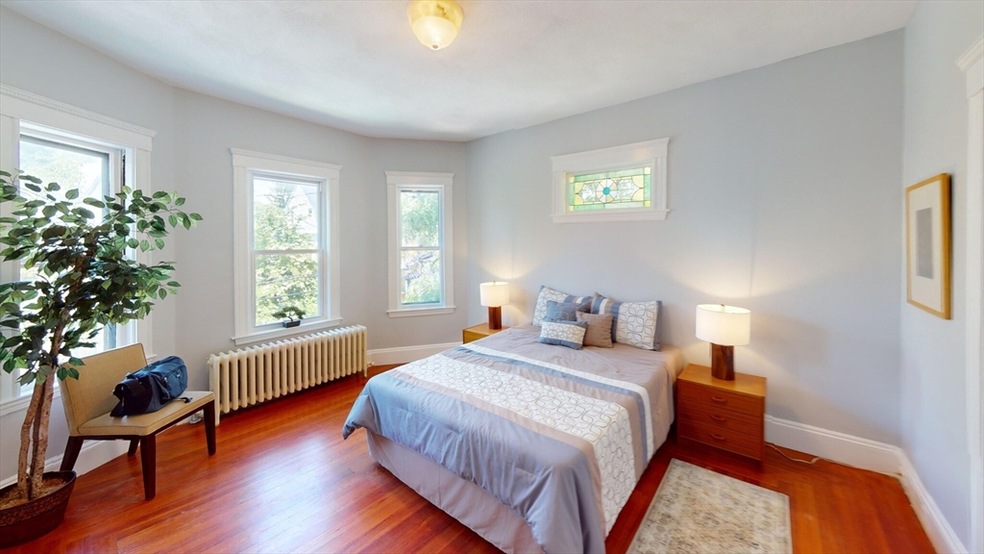 23 Pearson Ave unit 2, Somerville, MA 02144 - photo 1