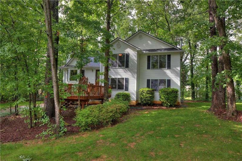 425 Woodfern Ct, Canton, GA 30115 - photo 1