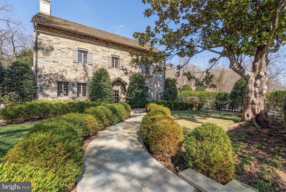 2400 Tilden St NW, Washington, DC 20008 - photo 1