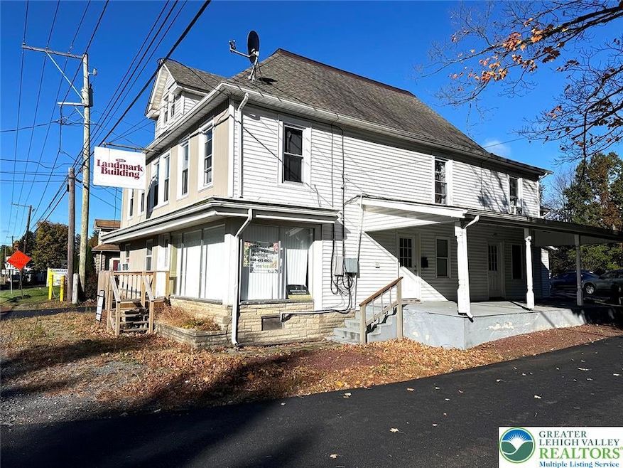 For Rent $1,250/month
