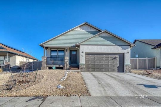 336 Arrowhead Dr, Florence, CO 81226 - photo 1