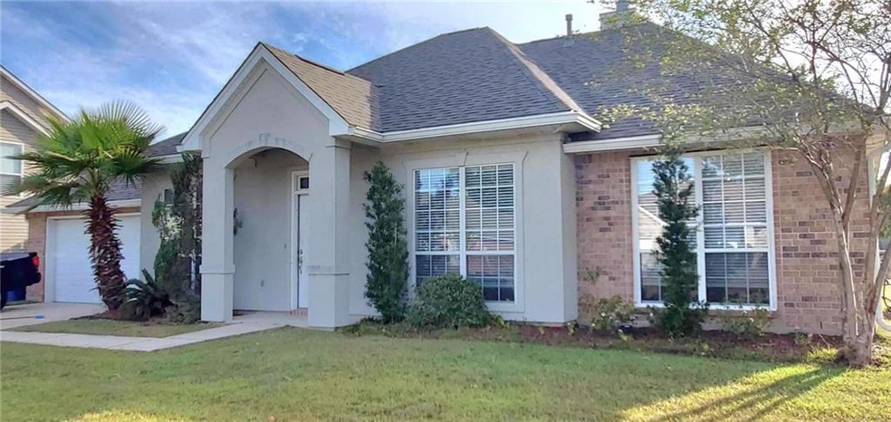 1002 Helenes Way, Slidell, LA 70461 - photo 1