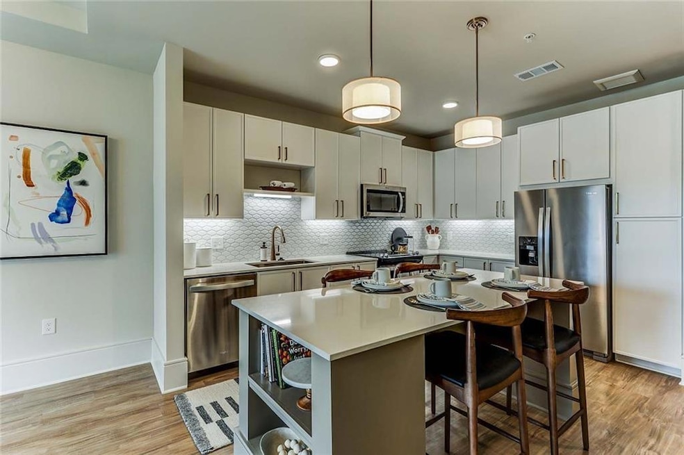 1003 Ridgewalk Pkwy unit 2211, Woodstock, GA 30188 - photo 1