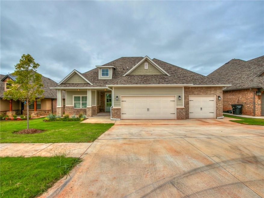 2609 NE 14th St, Moore, OK 73160 - photo 1