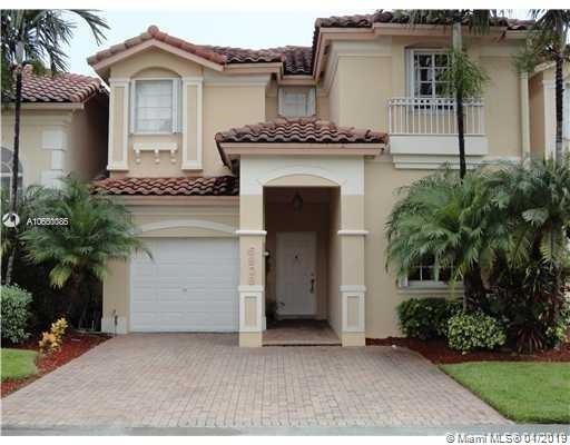 6939 NW 109th Ave, Doral, FL 33178 - photo 1