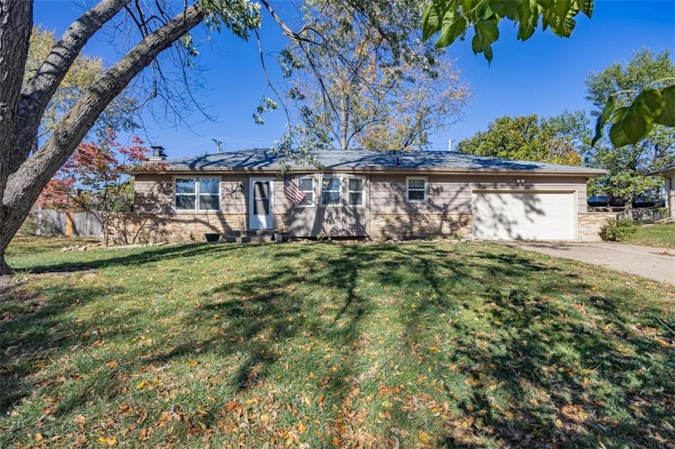 12910 W 99th St, Lenexa, KS 66215 - photo 1