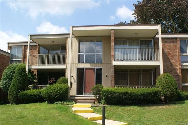 Welcome to 4047 W. Maple Road, Bloomfield Hills. G