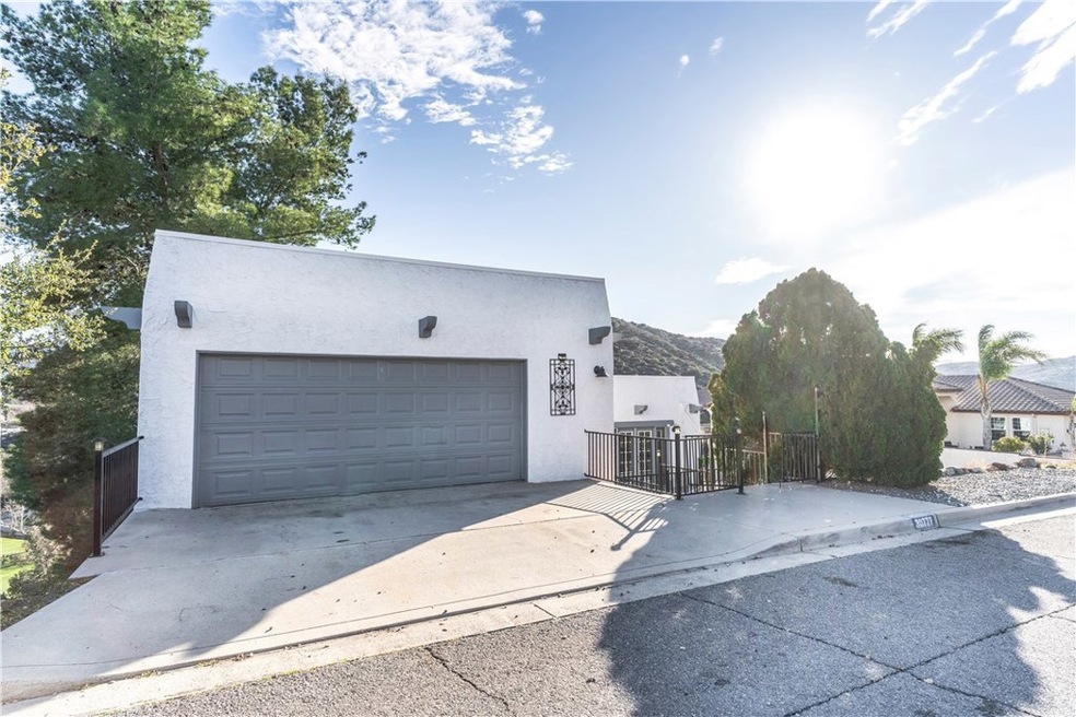 30777 Early Round Dr, Canyon Lake, CA 92587 - photo 1