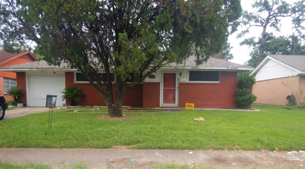 10338 Homestead Rd, Houston, TX 77016 - photo 1